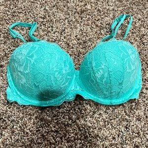 Victoria’s Secret PINK lace bra